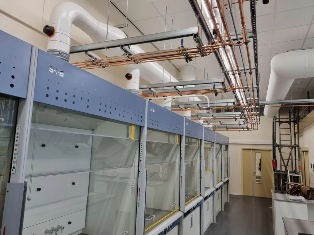 #zuurkast afzuiging #ventilator #afzuigsystemen
